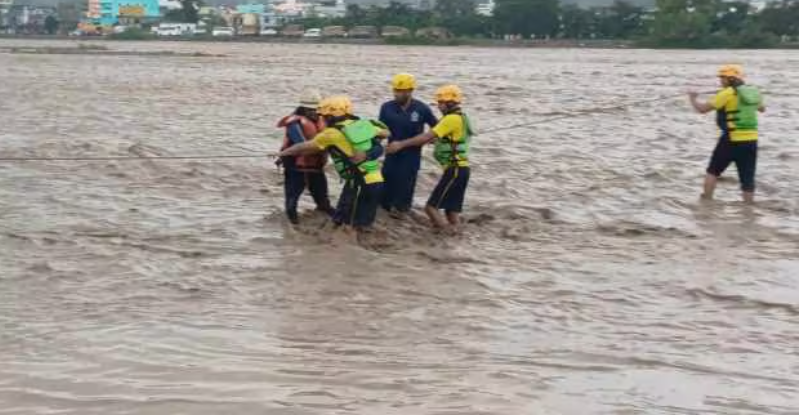 "Uttarakhand CM Pushkar Singh Dhami visiting rain-affected areas after Dehradun cloudburst"